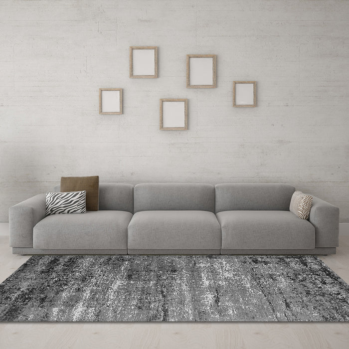 Machine Washable Oriental Gray Industrial Rug in a Living Room,, wshurb2778gry