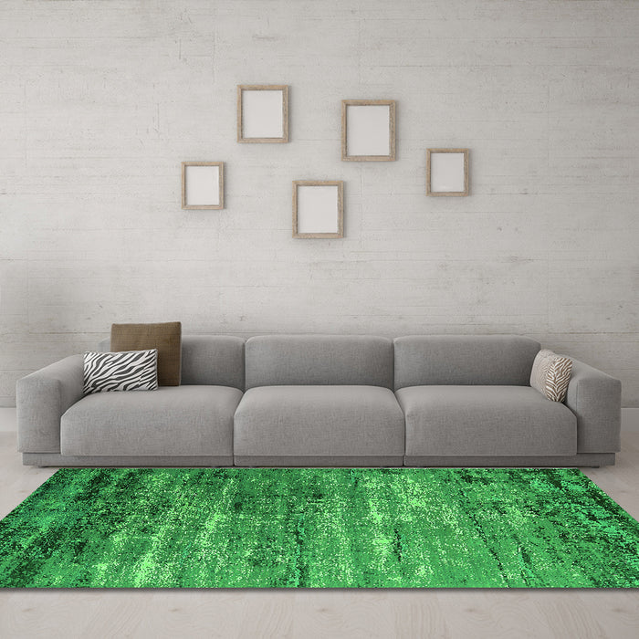Machine Washable Oriental Green Industrial Area Rugs in a Living Room,, wshurb2778grn