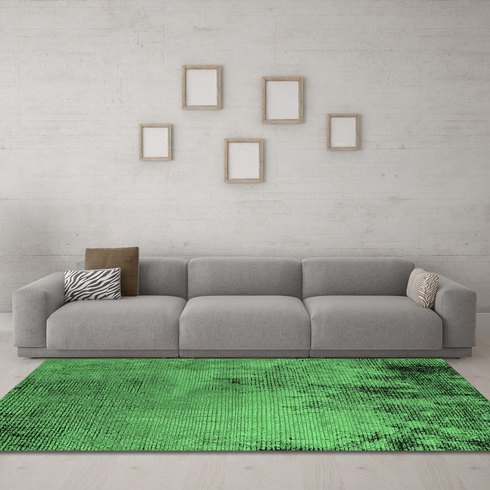 Machine Washable Oriental Emerald Green Industrial Area Rugs in a Living Room,, wshurb2780emgrn
