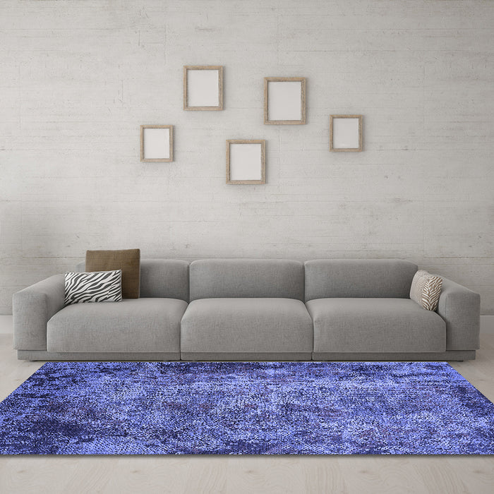 Machine Washable Oriental Blue Industrial Rug in a Living Room, wshurb2781blu