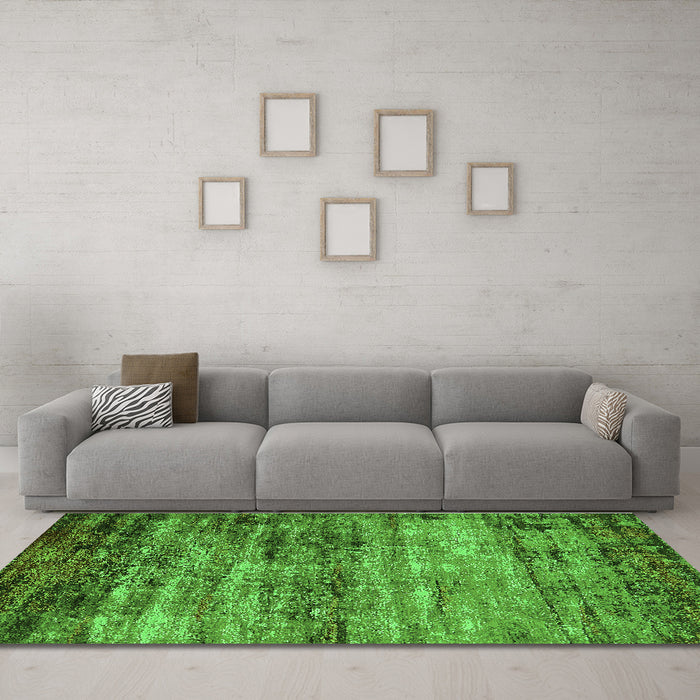 Machine Washable Oriental Green Industrial Area Rugs in a Living Room,, wshurb2786grn