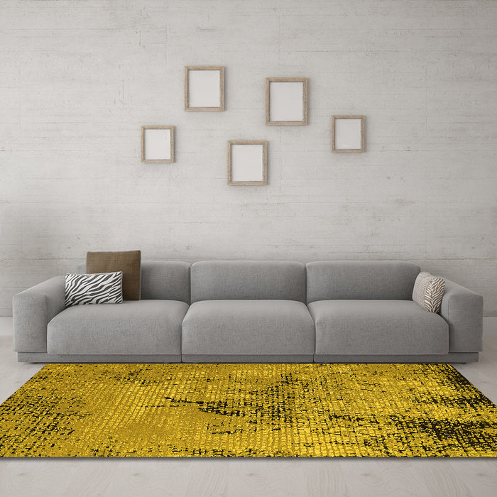 Machine Washable Oriental Yellow Industrial Rug in a Living Room, wshurb2787yw