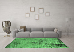 Machine Washable Oriental Emerald Green Industrial Area Rugs in a Living Room,, wshurb2787emgrn