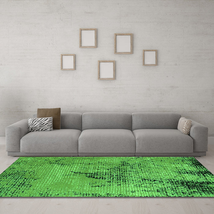 Machine Washable Oriental Green Industrial Area Rugs in a Living Room,, wshurb2787grn