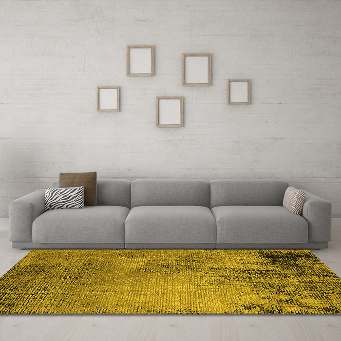 Machine Washable Oriental Yellow Industrial Rug in a Living Room, wshurb2790yw