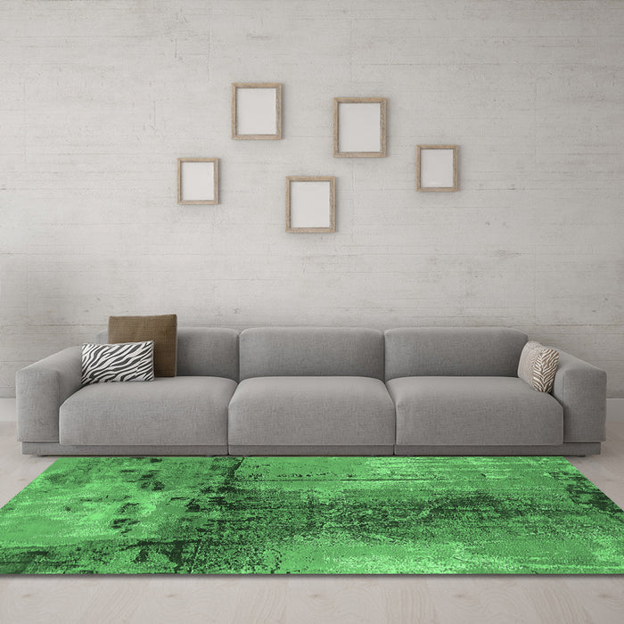 Machine Washable Oriental Emerald Green Industrial Area Rugs in a Living Room,, wshurb2793emgrn