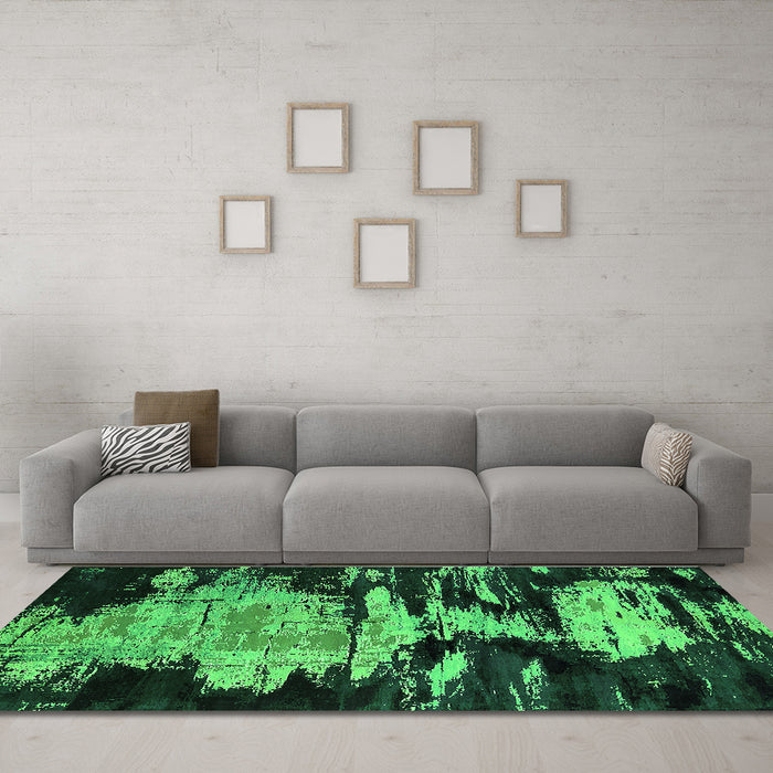 Machine Washable Oriental Green Industrial Area Rugs in a Living Room,, wshurb2794grn