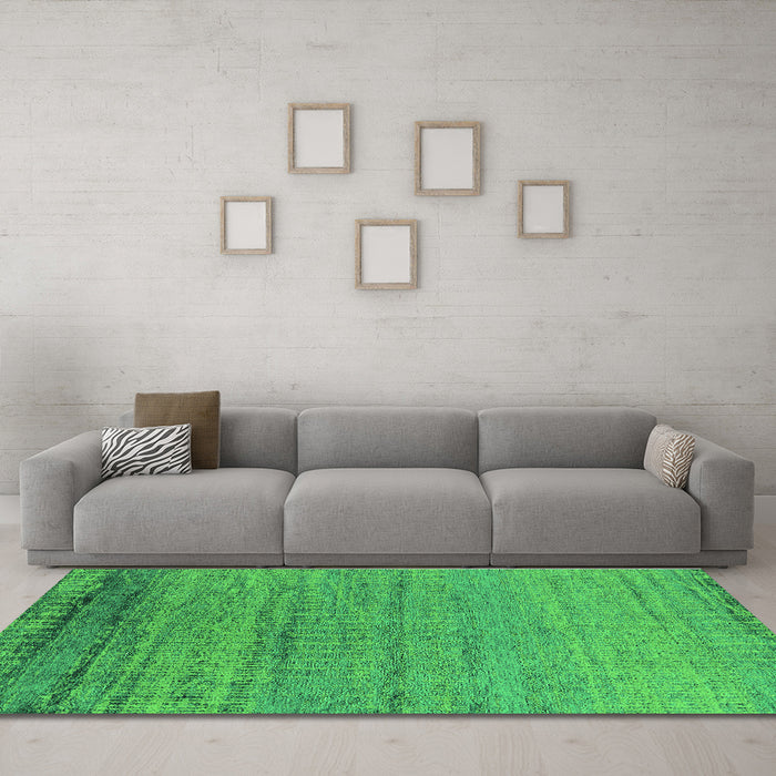 Machine Washable Oriental Green Industrial Area Rugs in a Living Room,, wshurb2797grn