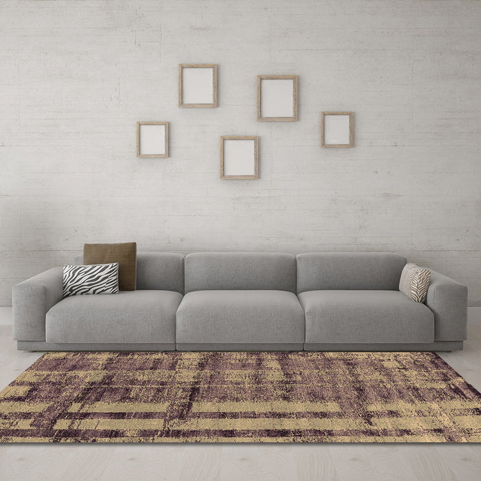 Machine Washable Oriental Brown Industrial Rug in a Living Room,, wshurb2798brn