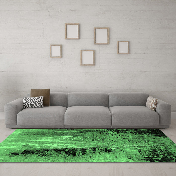 Machine Washable Oriental Emerald Green Industrial Area Rugs in a Living Room,, wshurb2803emgrn