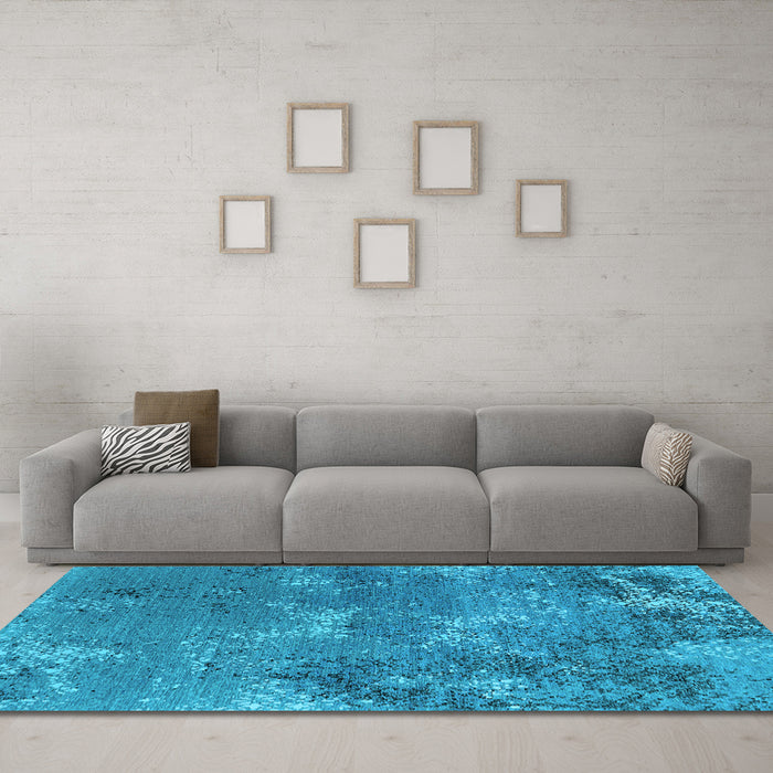 Machine Washable Oriental Light Blue Industrial Rug in a Living Room, wshurb2804lblu