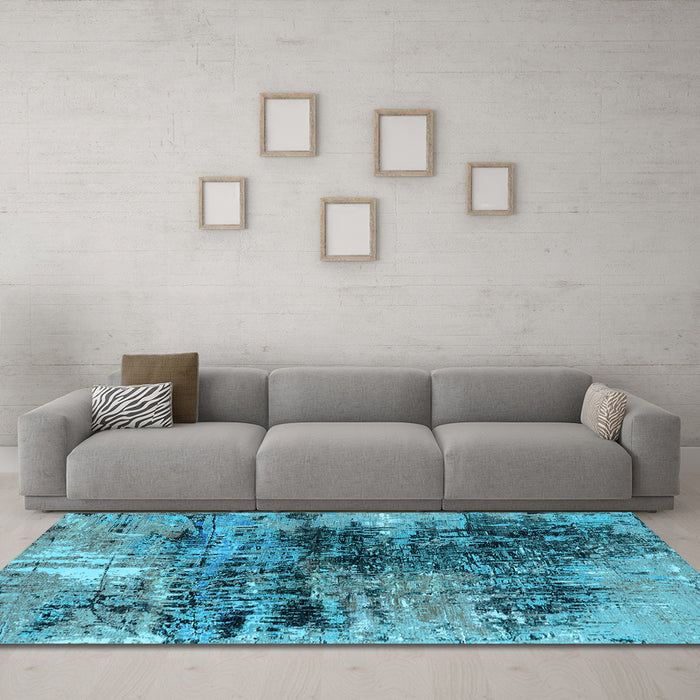 Machine Washable Oriental Light Blue Industrial Rug in a Living Room, wshurb2805lblu
