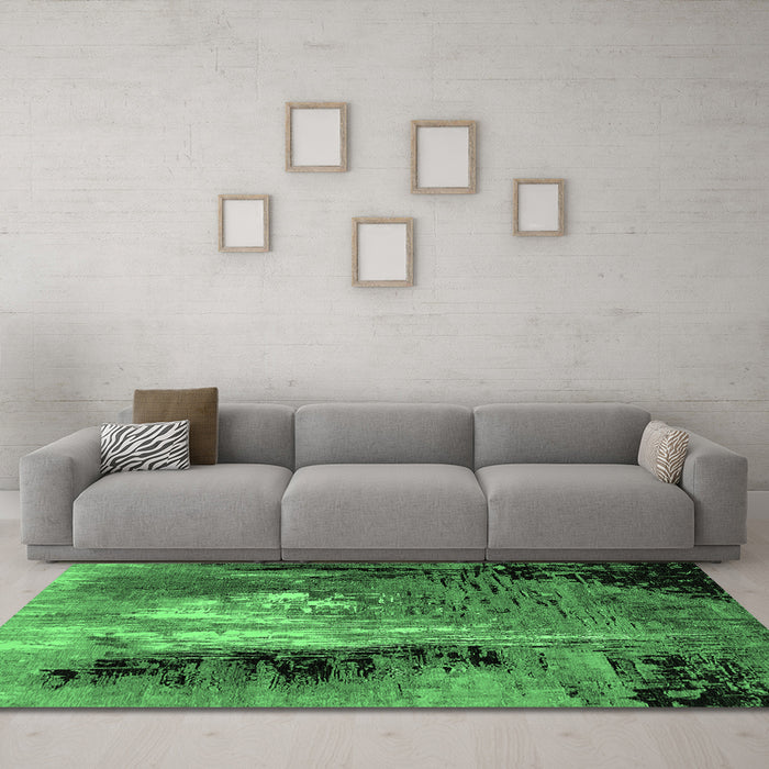 Machine Washable Oriental Emerald Green Industrial Area Rugs in a Living Room,, wshurb2808emgrn