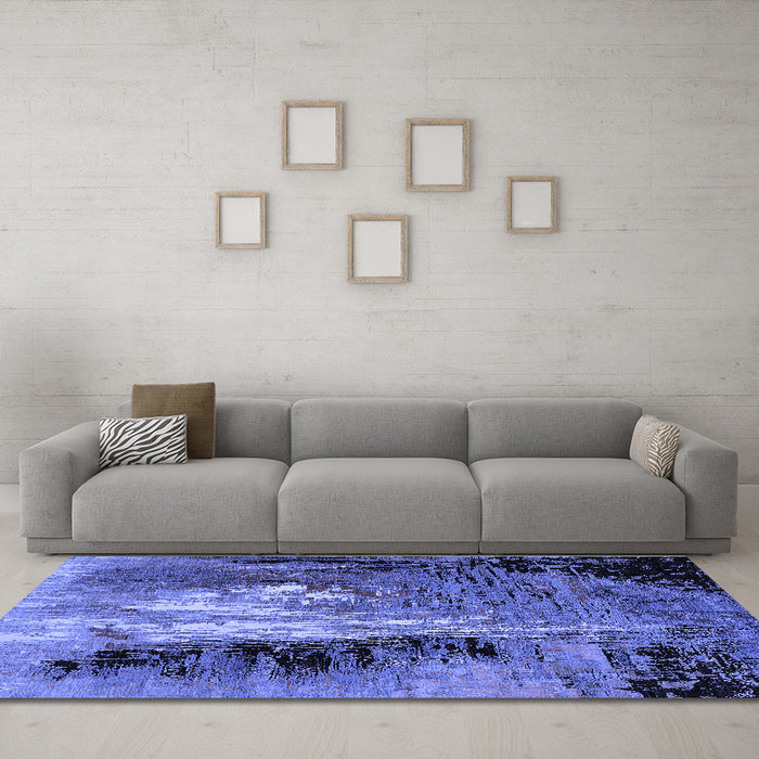 Machine Washable Oriental Blue Industrial Rug in a Living Room, wshurb2808blu