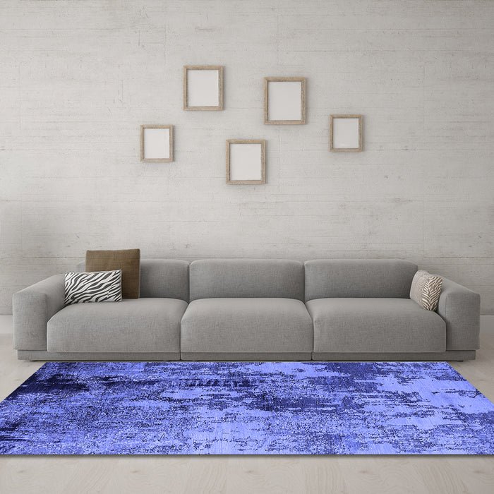 Machine Washable Oriental Blue Industrial Rug in a Living Room, wshurb2812blu