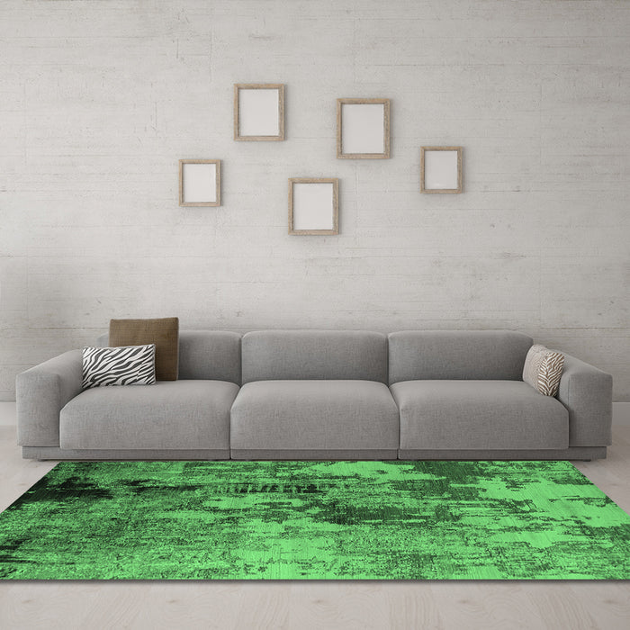 Machine Washable Oriental Emerald Green Industrial Area Rugs in a Living Room,, wshurb2812emgrn