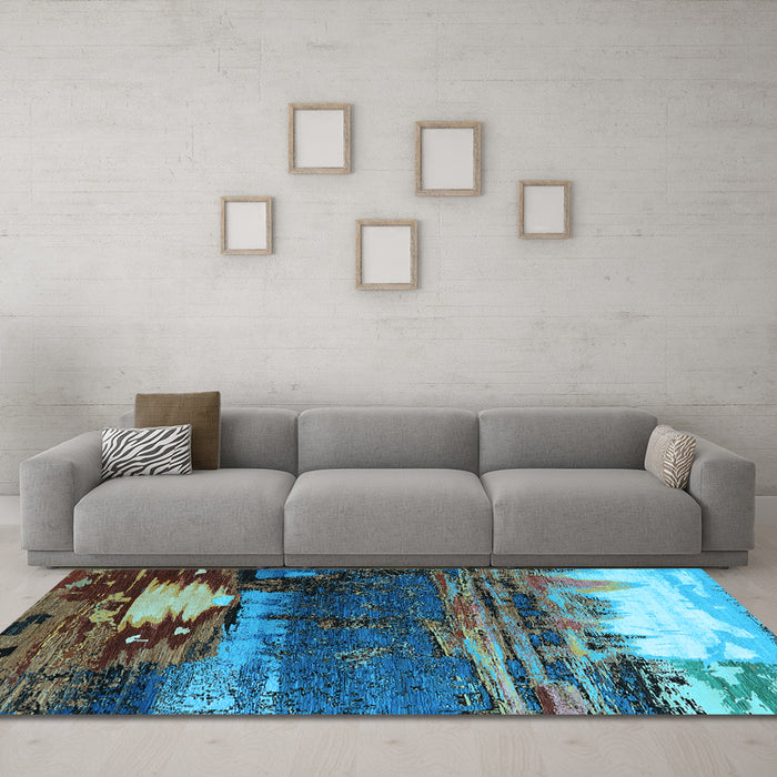 Machine Washable Oriental Light Blue Industrial Rug in a Living Room, wshurb2816lblu