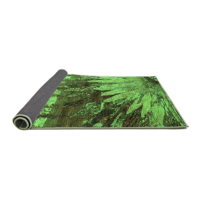 Sideview of Oriental Green Industrial Rug, urb2818grn