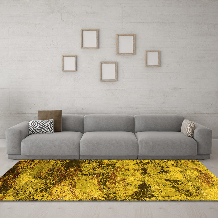 Machine Washable Oriental Yellow Industrial Rug in a Living Room, wshurb2820yw