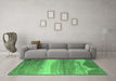 Machine Washable Oriental Emerald Green Industrial Area Rugs in a Living Room,, wshurb2822emgrn