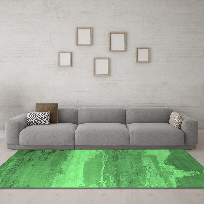 Machine Washable Oriental Emerald Green Industrial Area Rugs in a Living Room,, wshurb2822emgrn