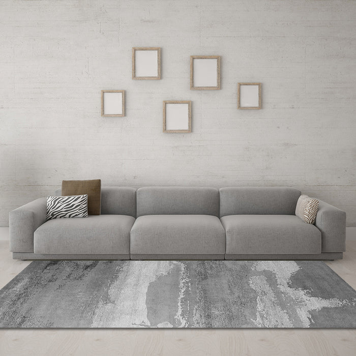 Machine Washable Oriental Gray Industrial Rug in a Living Room,, wshurb2822gry