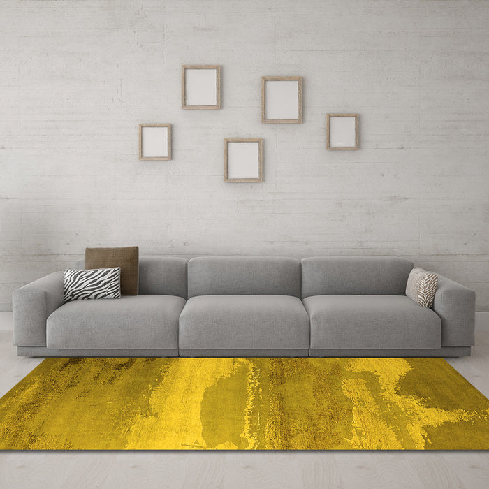 Machine Washable Oriental Yellow Industrial Rug in a Living Room, wshurb2822yw