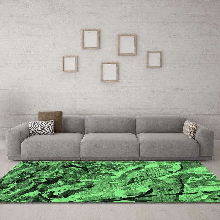 Machine Washable Oriental Emerald Green Industrial Area Rugs in a Living Room,, wshurb2828emgrn