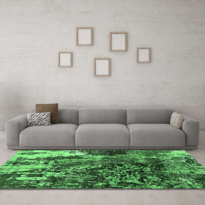 Machine Washable Oriental Emerald Green Industrial Area Rugs in a Living Room,, wshurb2829emgrn