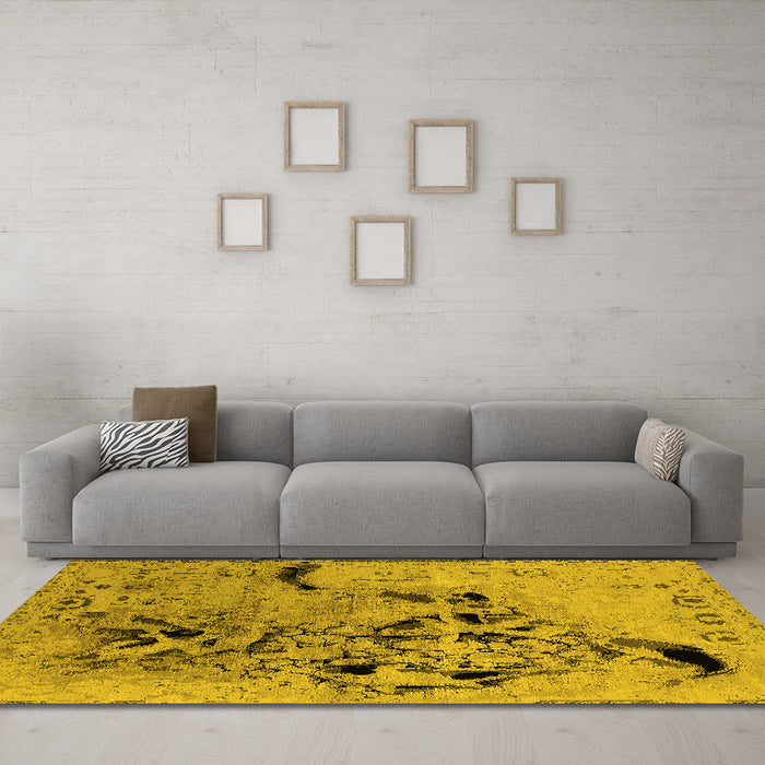 Machine Washable Oriental Yellow Industrial Rug in a Living Room, wshurb2830yw