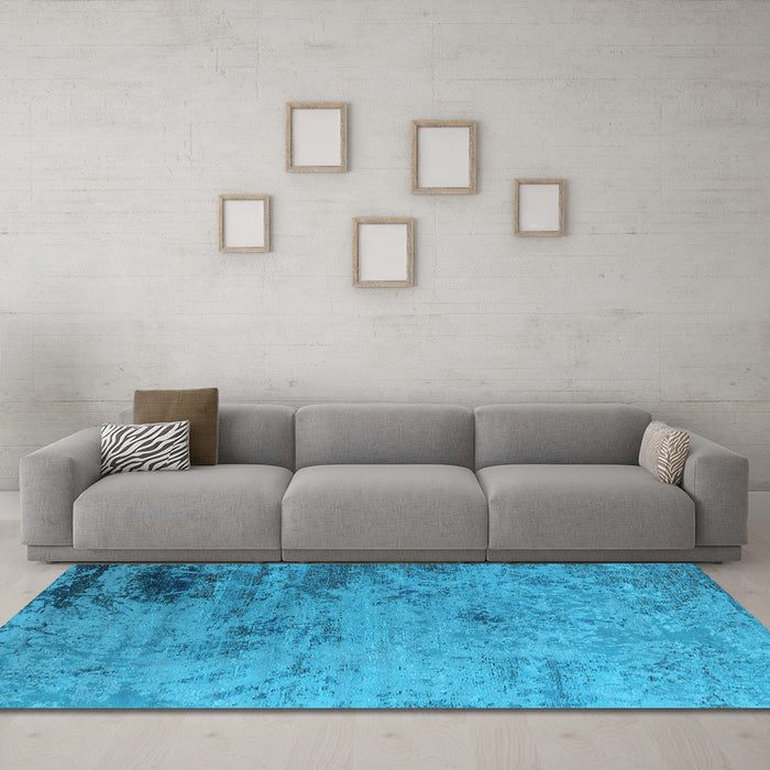 Machine Washable Oriental Light Blue Industrial Rug in a Living Room, wshurb2831lblu