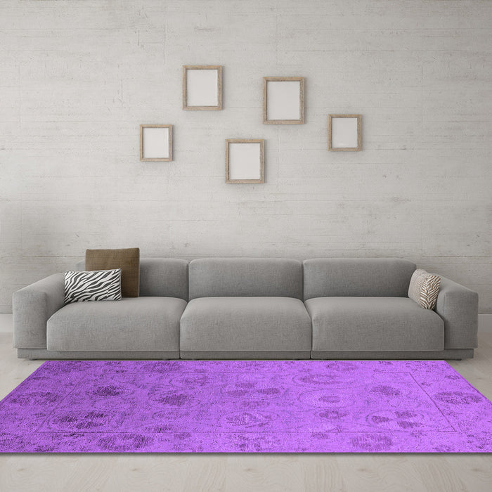 Machine Washable Oriental Purple Industrial Area Rugs in a Living Room, wshurb2837pur