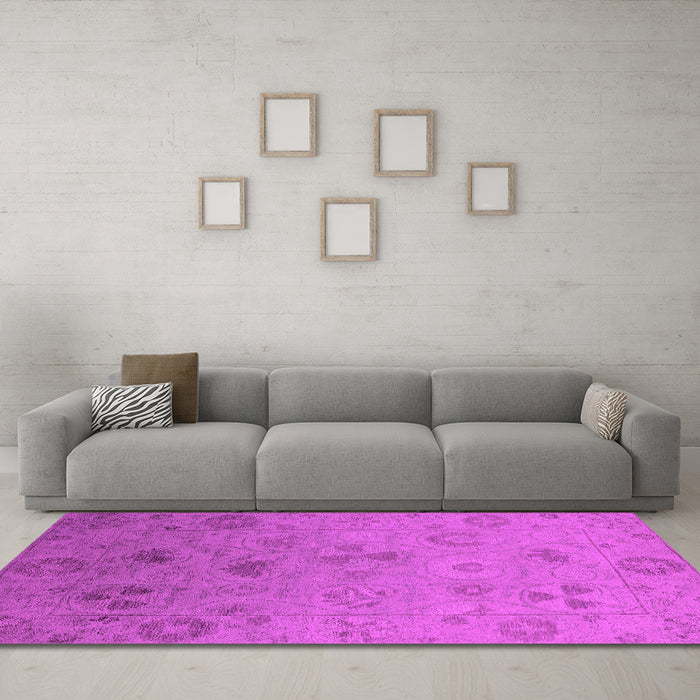 Machine Washable Oriental Pink Industrial Rug in a Living Room, wshurb2837pnk
