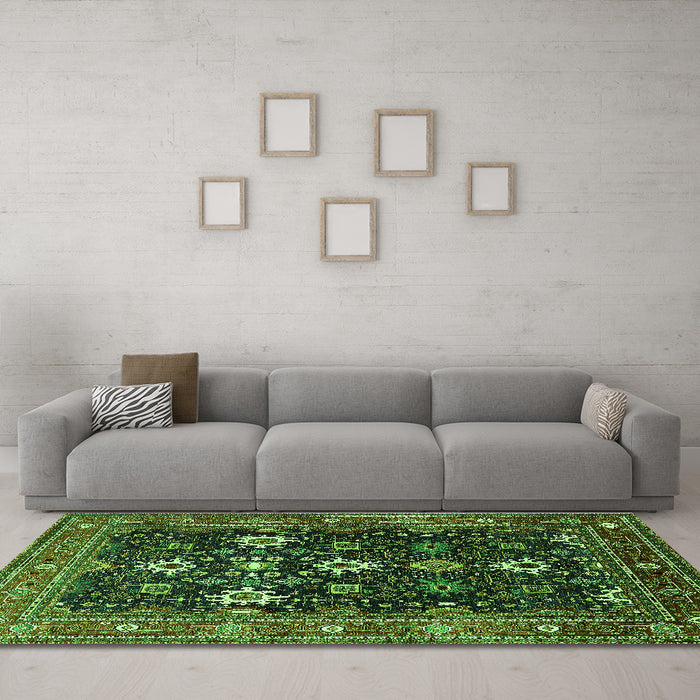Machine Washable Oriental Green Traditional Area Rugs in a Living Room,, wshurb2841grn