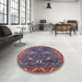 Round Mid-Century Modern Gunmetal Gray Oriental Rug in a Office, urb2843