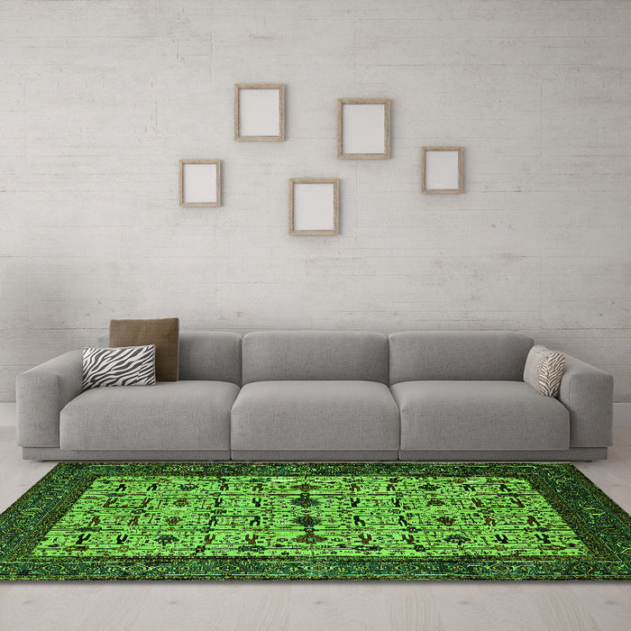 Machine Washable Oriental Green Industrial Area Rugs in a Living Room,, wshurb2846grn
