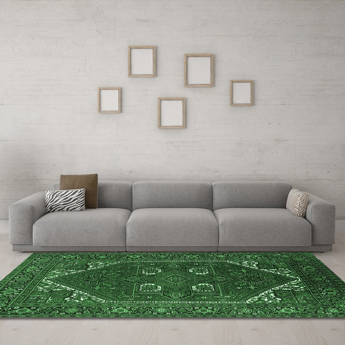 Machine Washable Persian Emerald Green Traditional Area Rugs in a Living Room,, wshurb2849emgrn