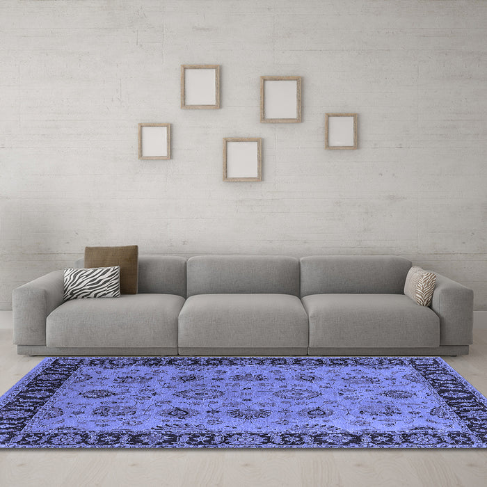 Machine Washable Oriental Blue Traditional Rug in a Living Room, wshurb2851blu