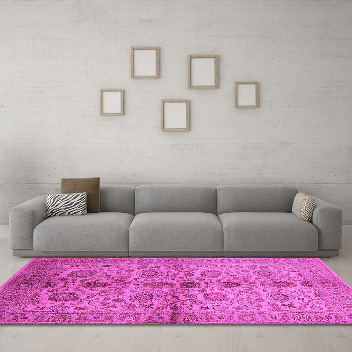 Machine Washable Oriental Pink Traditional Rug in a Living Room, wshurb2853pnk