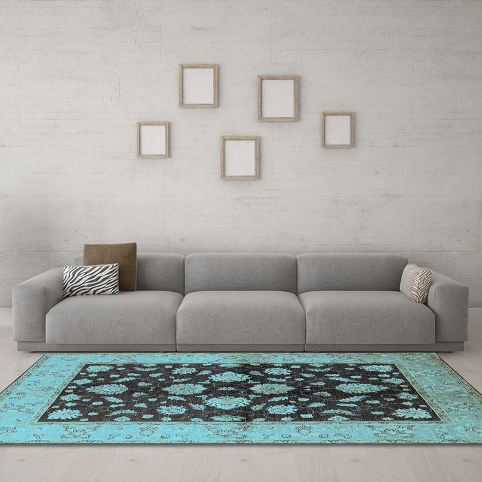 Machine Washable Oriental Light Blue Traditional Rug in a Living Room, wshurb2855lblu