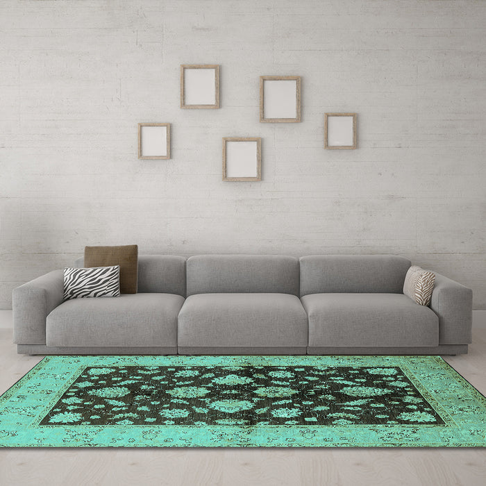 Machine Washable Oriental Turquoise Traditional Area Rugs in a Living Room,, wshurb2855turq