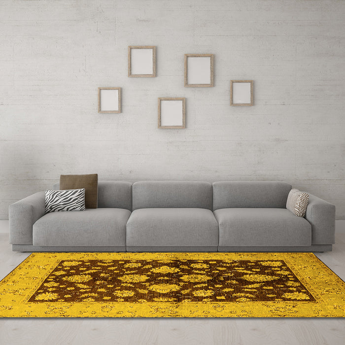 Machine Washable Oriental Yellow Traditional Rug in a Living Room, wshurb2855yw