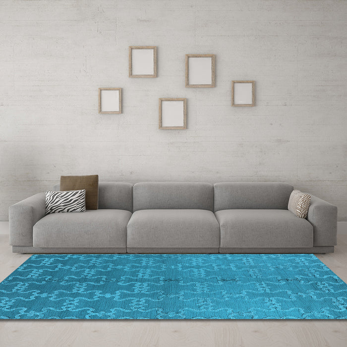 Machine Washable Oriental Light Blue Industrial Rug in a Living Room, wshurb2858lblu