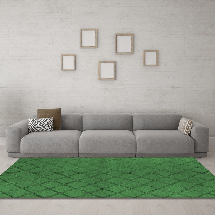 Trellis Emerald Green Modern Area Rugs in a Living Room,, wshurb2859emgrn
