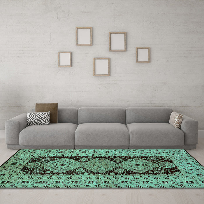 Machine Washable Oriental Turquoise Traditional Area Rugs in a Living Room,, wshurb2860turq