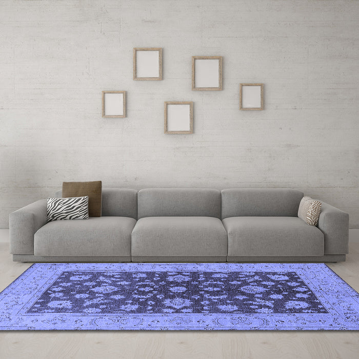Machine Washable Oriental Blue Industrial Rug in a Living Room, wshurb2862blu