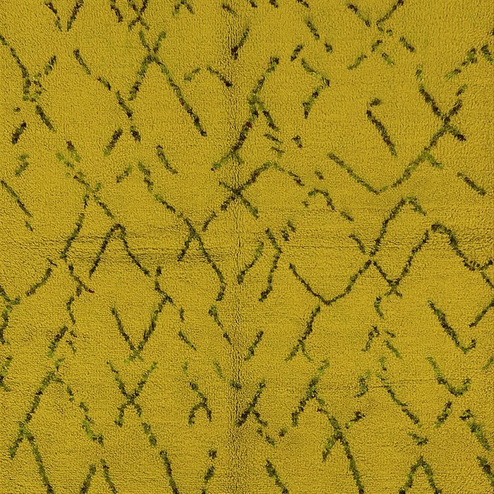 Machine Washable Oriental Yellow Industrial Rug, wshurb2866yw