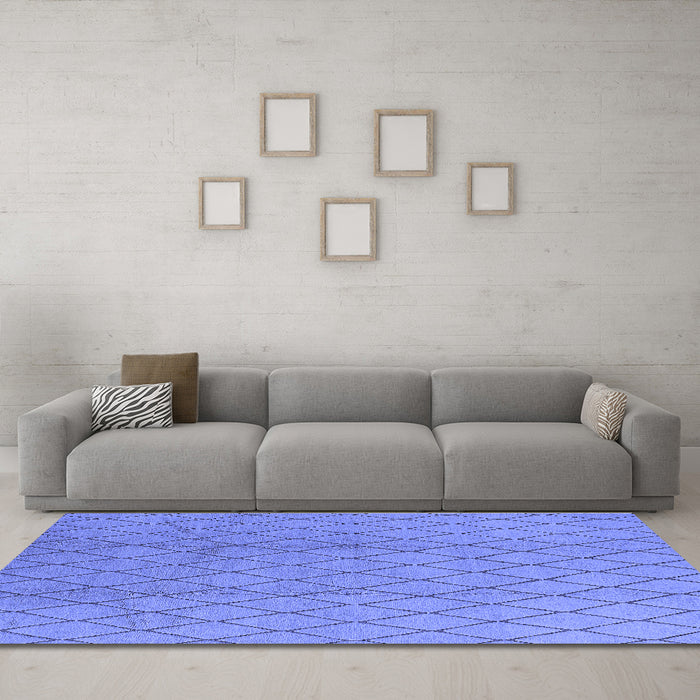 Machine Washable Oriental Blue Industrial Rug in a Living Room, wshurb2867blu