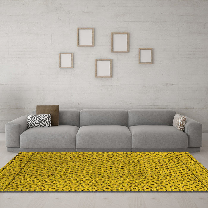 Machine Washable Oriental Yellow Industrial Rug in a Living Room, wshurb2868yw