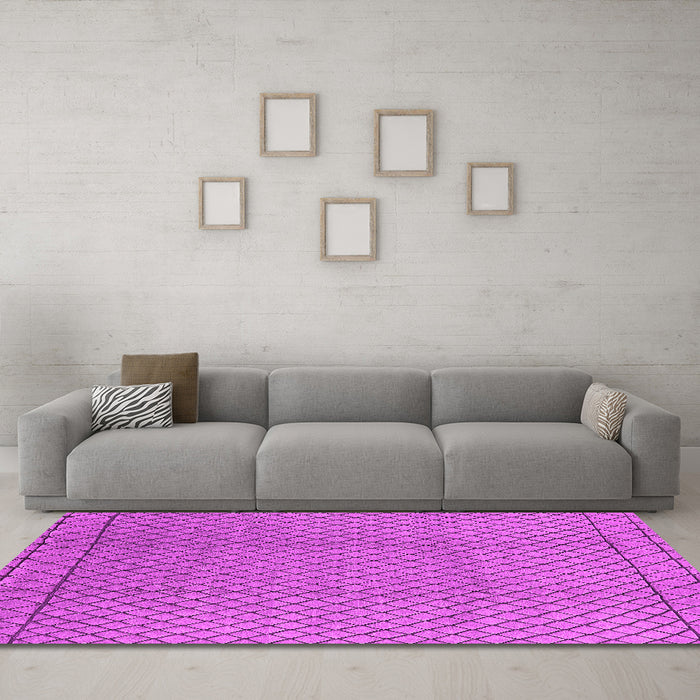 Machine Washable Oriental Pink Industrial Rug in a Living Room, wshurb2868pnk